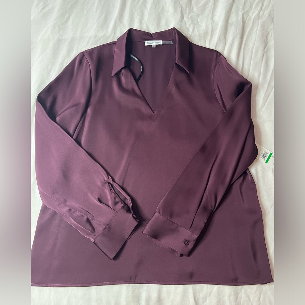 Purple Calvin Klein long sleeve v-neck